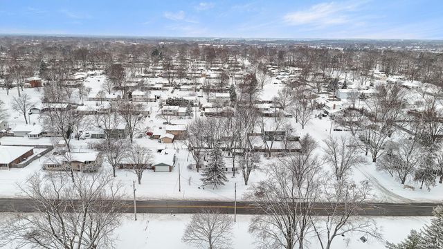 4209 Reed Road, Fort Wayne, IN 46815