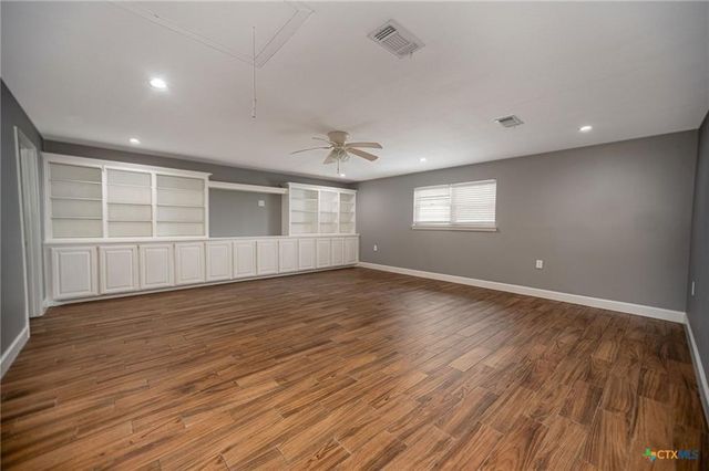248 Park Road, Port Lavaca, TX 77979