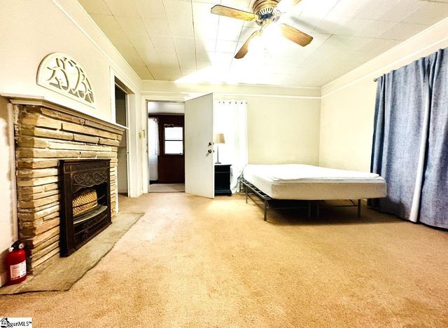 13 Montgomery Street, Drayton, SC 29333