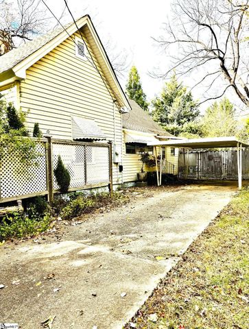 13 Montgomery Street, Drayton, SC 29333