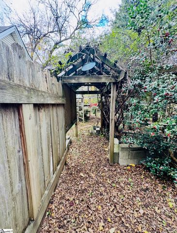 13 Montgomery Street, Drayton, SC 29333