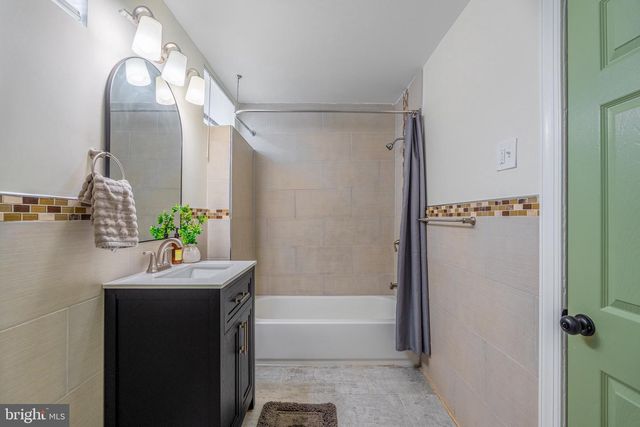 1716 S 20TH ST, Philadelphia, PA 19145