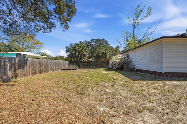 143 NW Audrey Circle, Fort Walton Beach, FL 32548