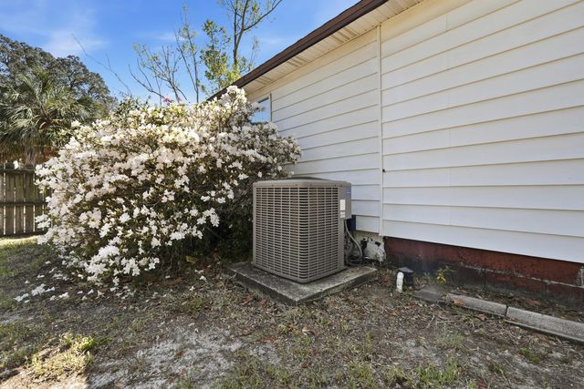 143 NW Audrey Circle, Fort Walton Beach, FL 32548