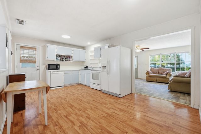 143 NW Audrey Circle, Fort Walton Beach, FL 32548