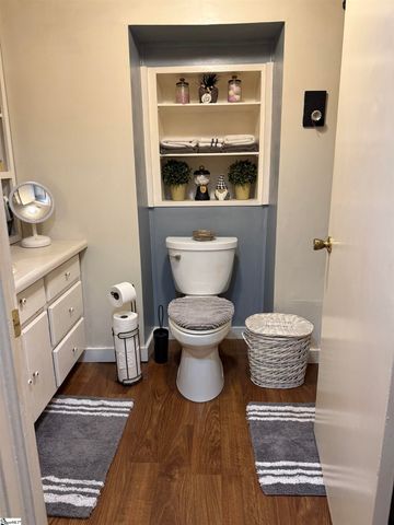 615 Taylor Street, Central, SC 29630