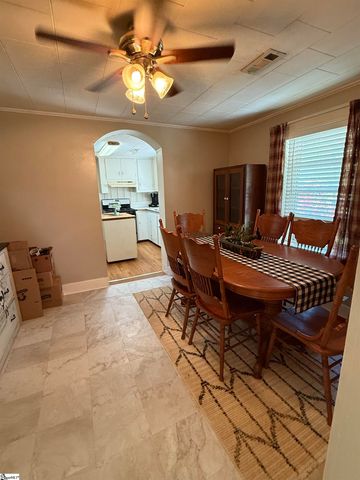 615 Taylor Street, Central, SC 29630