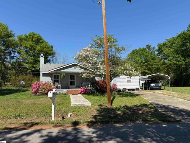 615 Taylor Street, Central, SC 29630