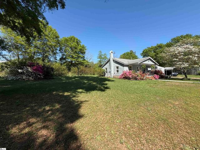 615 Taylor Street, Central, SC 29630