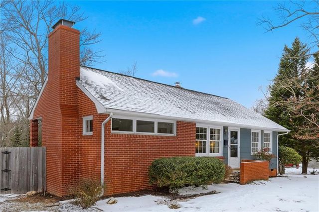 2703 Rockwood Road, Greensboro, NC 27408