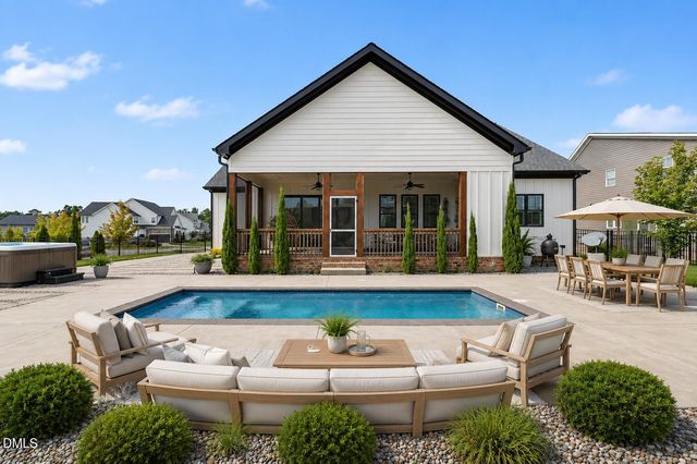 309 Silent Cove Lane, Holly Springs, NC 27540