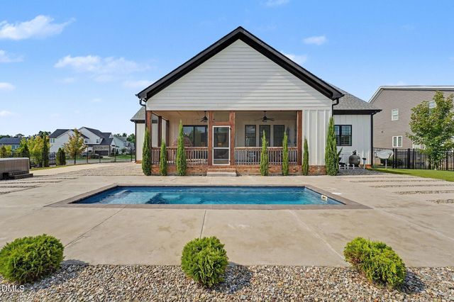 309 Silent Cove Lane, Holly Springs, NC 27540