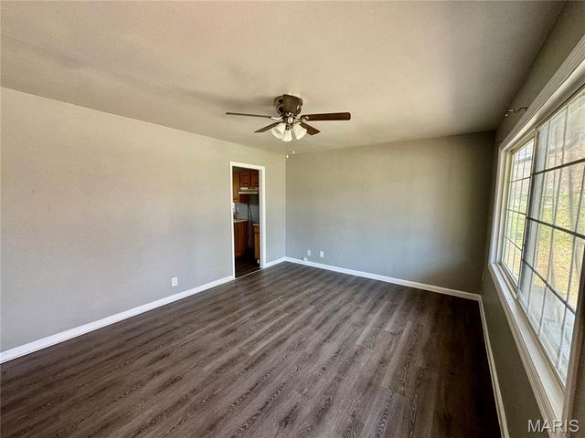 121 Saint Dorothy Drive, Cahokia, IL 62206