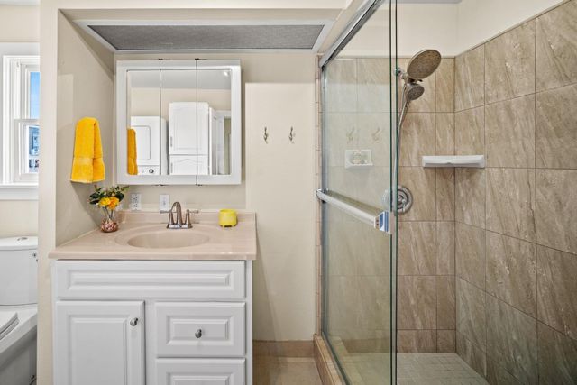 218 14th Street, Pacific Grove, CA 93950