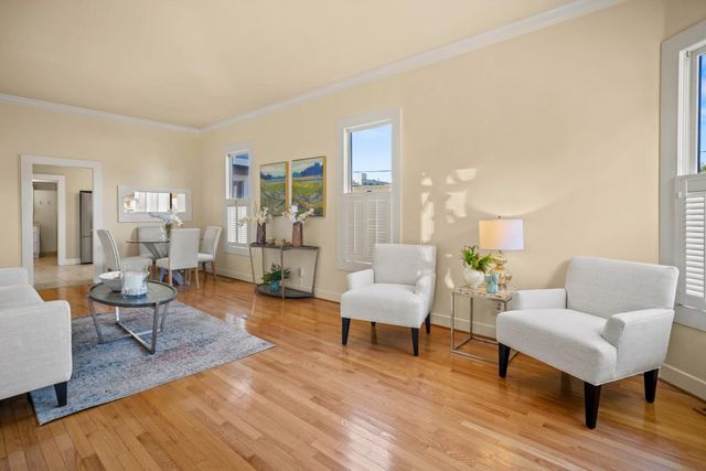 218 14th Street, Pacific Grove, CA 93950