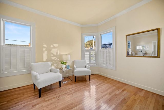 218 14th Street, Pacific Grove, CA 93950