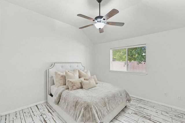 5430 Sycamore Drive, Midlothian, TX 76065