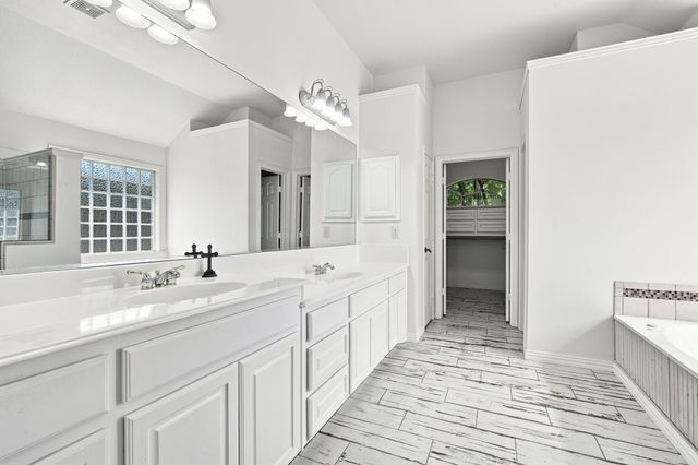 5430 Sycamore Drive, Midlothian, TX 76065