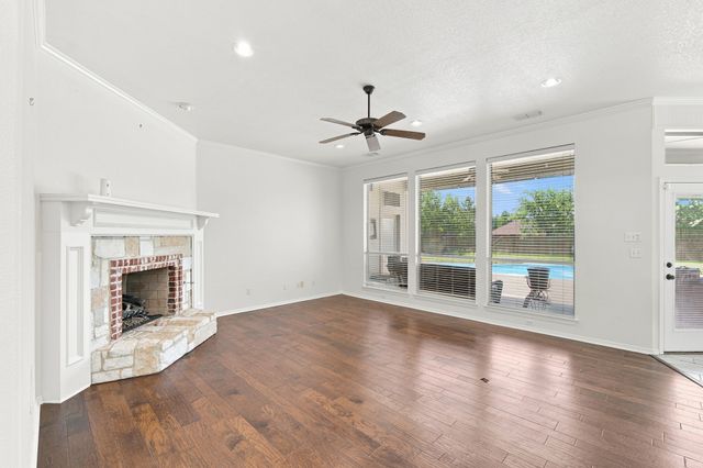 5430 Sycamore Drive, Midlothian, TX 76065