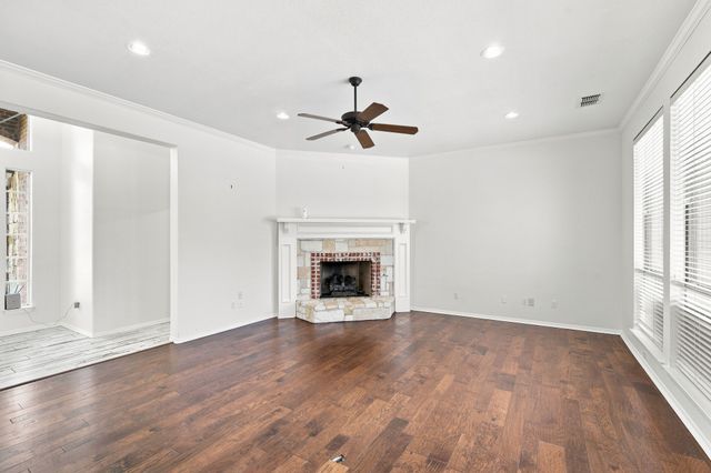 5430 Sycamore Drive, Midlothian, TX 76065