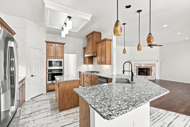 5430 Sycamore Drive, Midlothian, TX 76065