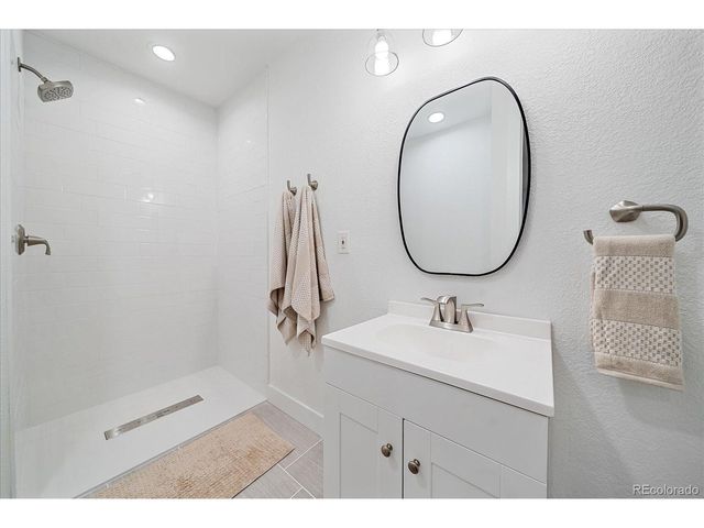 12401 Piney Lake Rd, Parker, CO 80138
