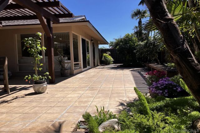 4727 Mount Frissell Drive, San Diego, CA 92117