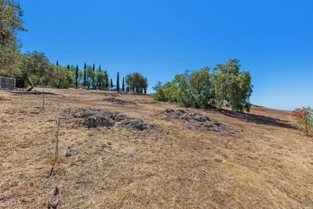 Linda Vista Terrace, Fallbrook, CA 92028