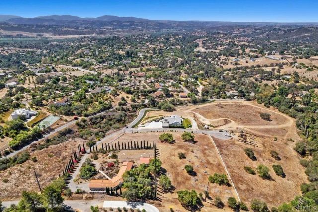 Linda Vista Terrace, Fallbrook, CA 92028