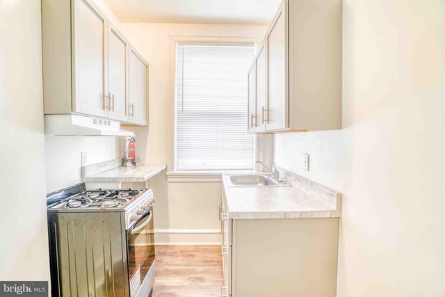 121 CENTRAL AVE, Cheltenham, PA 19012