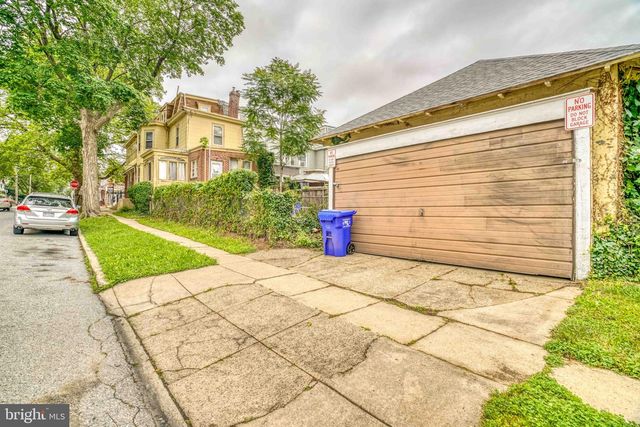 121 CENTRAL AVE, Cheltenham, PA 19012