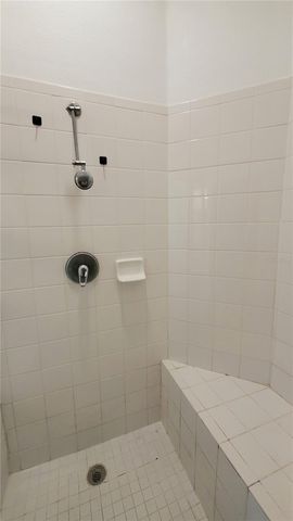 225 MANGO DRIVE, Davenport, FL 33897