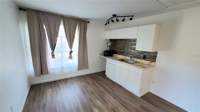 225 MANGO DRIVE, Davenport, FL 33897