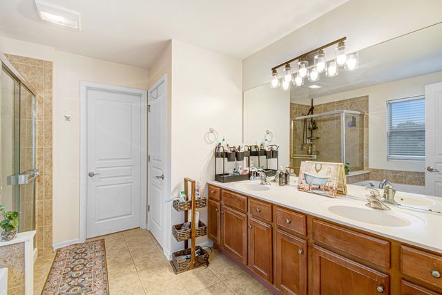 663 Huntington Boulevard, West Dundee, IL 60118