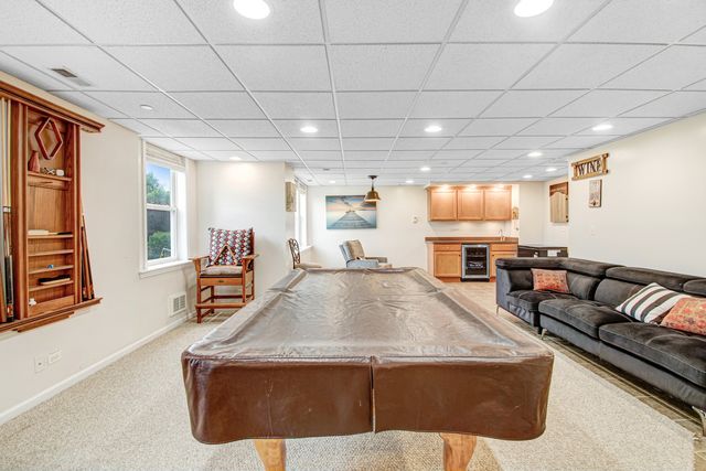 663 Huntington Boulevard, West Dundee, IL 60118
