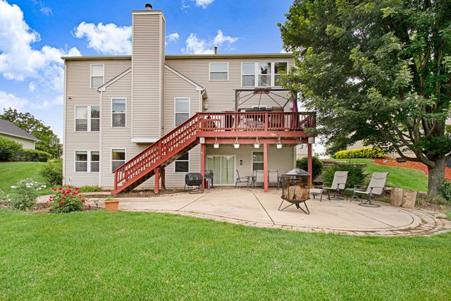 663 Huntington Boulevard, West Dundee, IL 60118