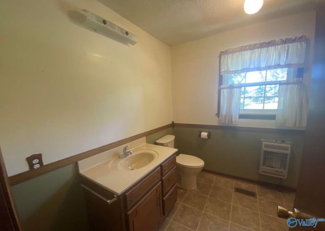 1066 County Road 10, Boaz, AL 35957