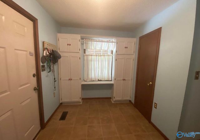 1066 County Road 10, Boaz, AL 35957