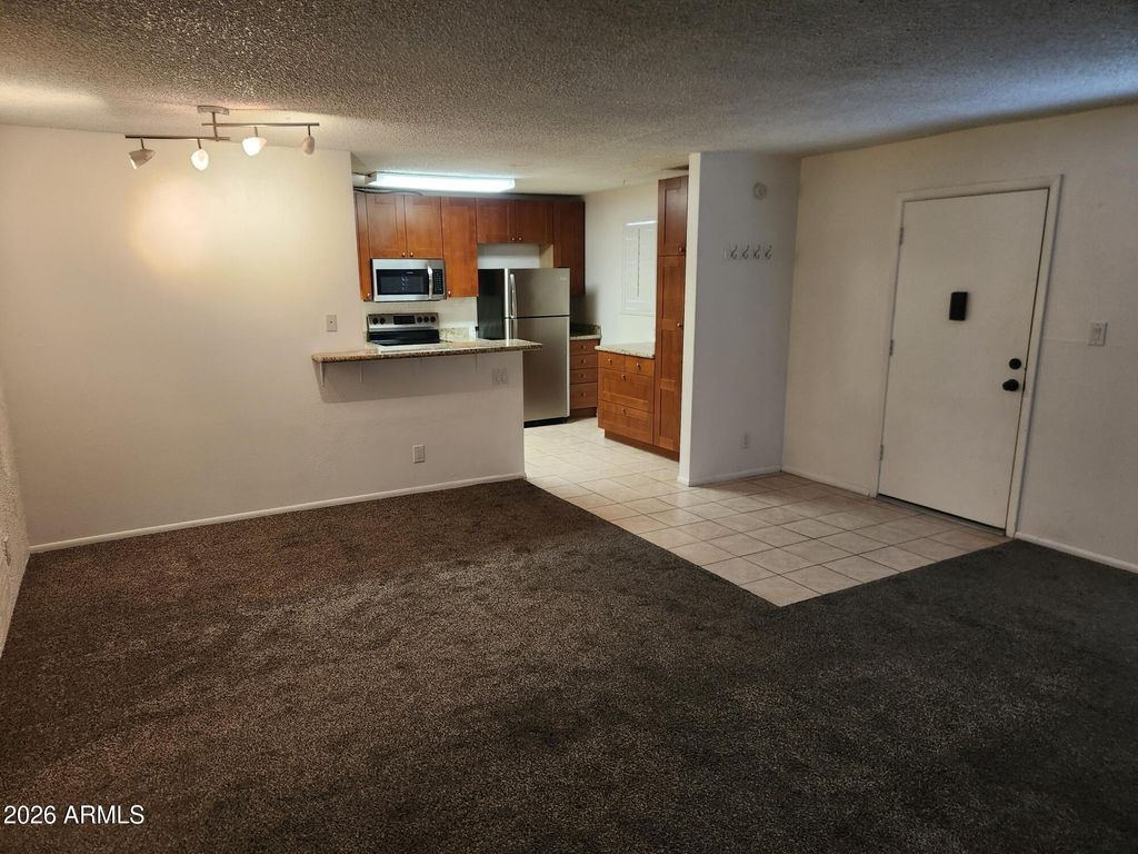 3230 E PINCHOT Avenue 3, Phoenix, AZ 85018 — photo 3