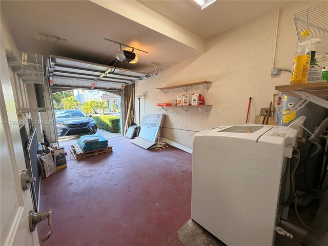 14738 SW 22nd Ter, Miami, FL 33185