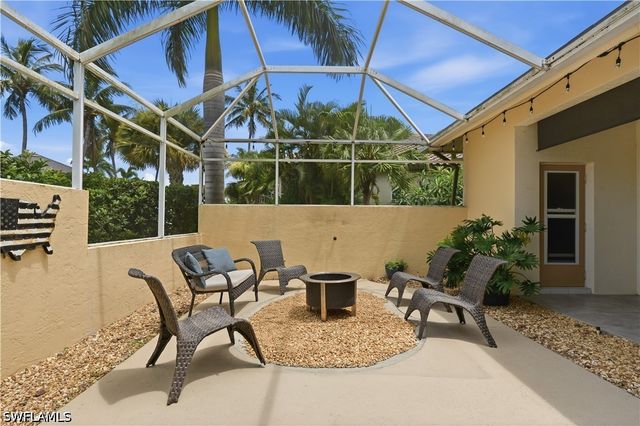 14860 Laguna DR, Fort Myers, FL 33908