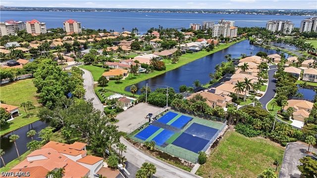 14860 Laguna DR, Fort Myers, FL 33908