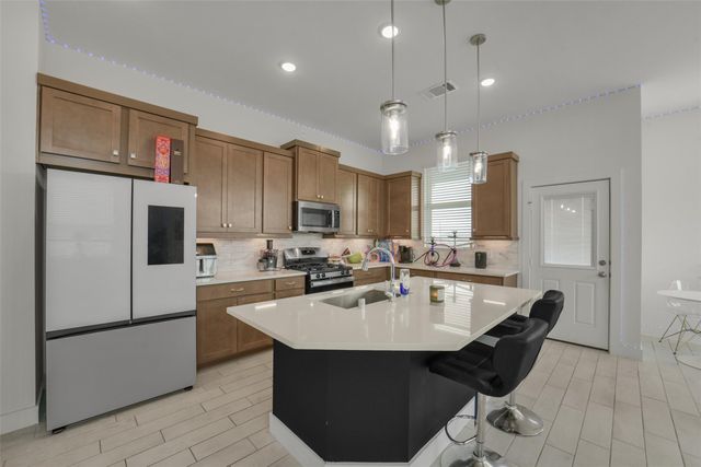 21062 Garden Palm Drive, Cypress, TX 77433
