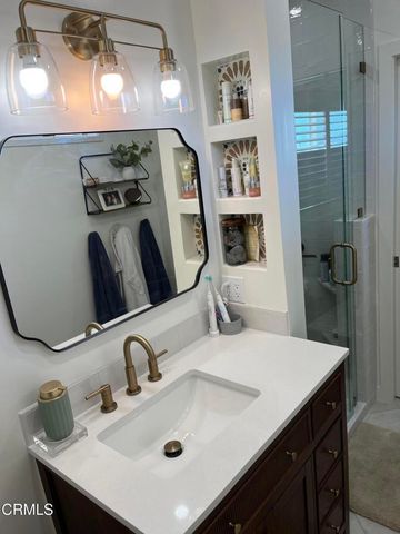 112 Maria Lane, Camarillo, CA 93010