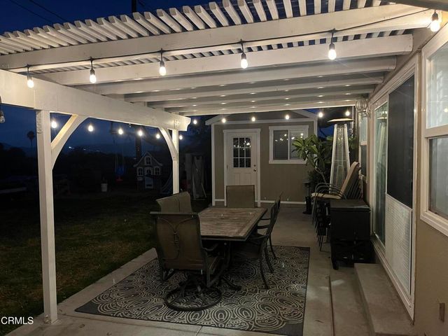 112 Maria Lane, Camarillo, CA 93010