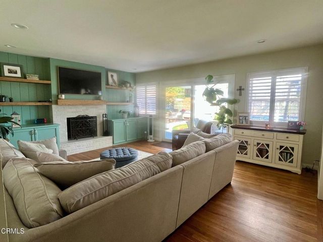 112 Maria Lane, Camarillo, CA 93010
