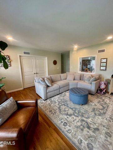 112 Maria Lane, Camarillo, CA 93010