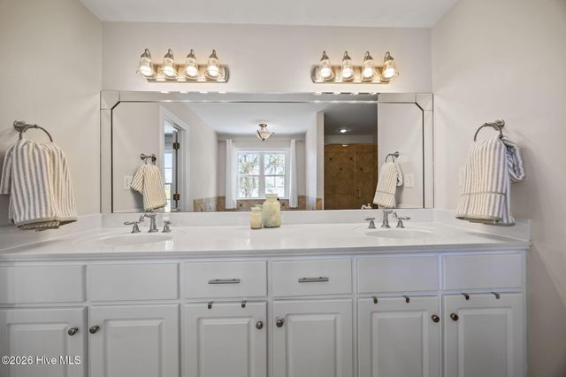 127 Riverview Drive, Washington, NC 27889