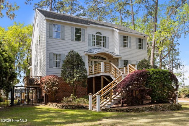 127 Riverview Drive, Washington, NC 27889