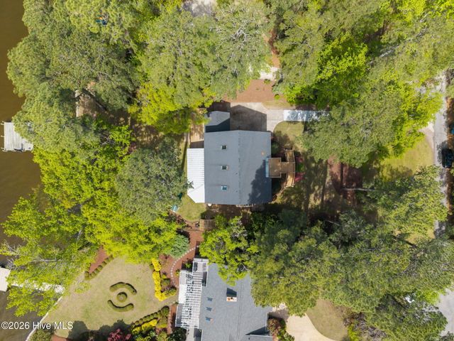 127 Riverview Drive, Washington, NC 27889